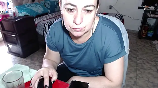 Snapshot of Barbiegomez chatting on 02.12.26 Barbiegomez online show from 02.12.26