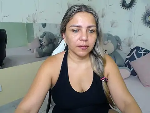 cum bigass online show from 11.21.25