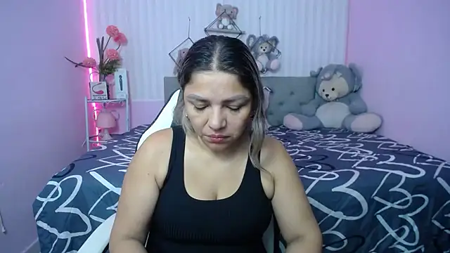 Snapshot of cum_bigass chatting on 02.28.26 cum bigass online show from 02.28.26