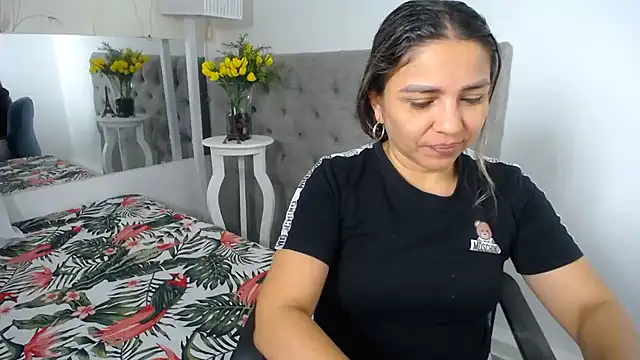 Snapshot of cum_bigass chatting on 07.15.26 cum bigass online show from 07.15.26