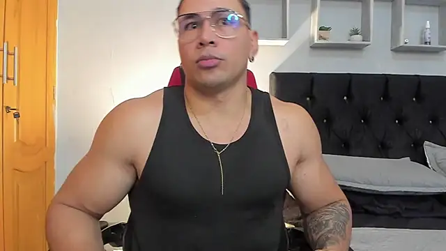 tyler hank01 online show from 03.27.26