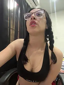 Ninnfa online show from 12.10.24