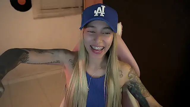 Saucy Jenn online show from 07.31.26