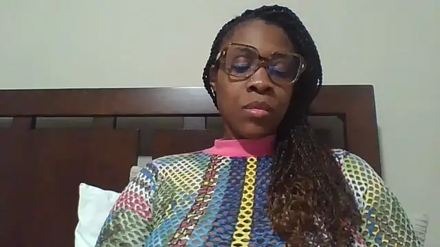 MsJuicy online show from 12.21.24