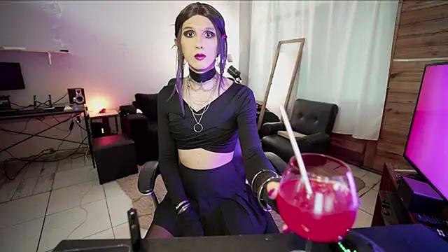 Snapshot of brenda_nataliaok chatting on 12.07.24 brenda nataliaok online show from 12.07.24