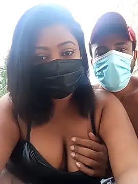 Snapshot of _Cute_ariana_ chatting on 01.04.25 Cute ariana online show from 01.04.25