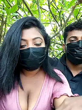 Snapshot of _Cute_ariana_ chatting on 01.20.25 Cute ariana online show from 01.20.25