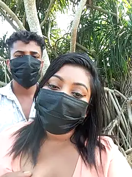 Snapshot of _Cute_ariana_ chatting on 02.22.25 Cute ariana online show from 02.22.25