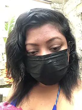 Snapshot of _Cute_ariana_ chatting on 11.11.25 Cute ariana online show from 11.11.25