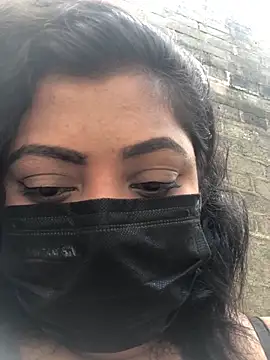 Snapshot of _Cute_ariana_ chatting on 11.23.25 Cute ariana online show from 11.23.25