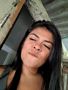 Snapshot of Hannah-grace chatting on 01.26.25 Hannah-grace online show from 01.26.25