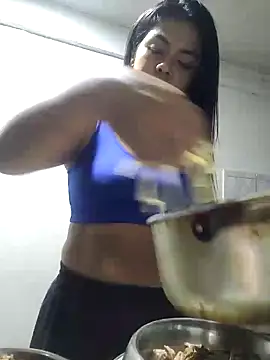 Snapshot of Hannah-grace chatting on 01.31.25 Hannah-grace online show from 01.31.25