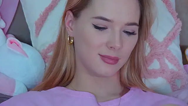 Snapshot of GentleRossi chatting on 01.18.25 GentleRossi online show from 01.18.25