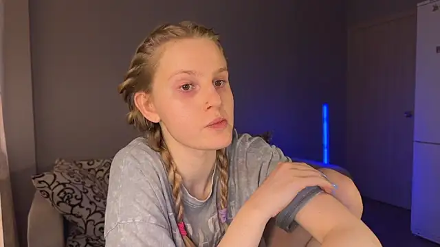 Chanel Gill online show from 03.13.25