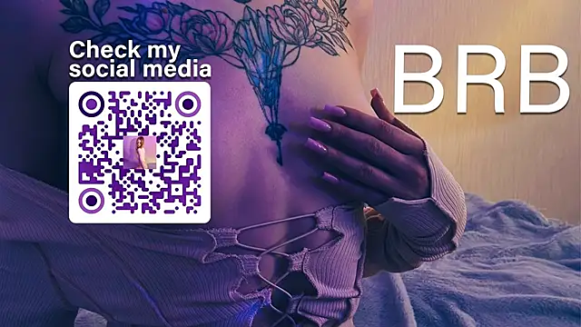 Chanel Gill online show from 09.16.25