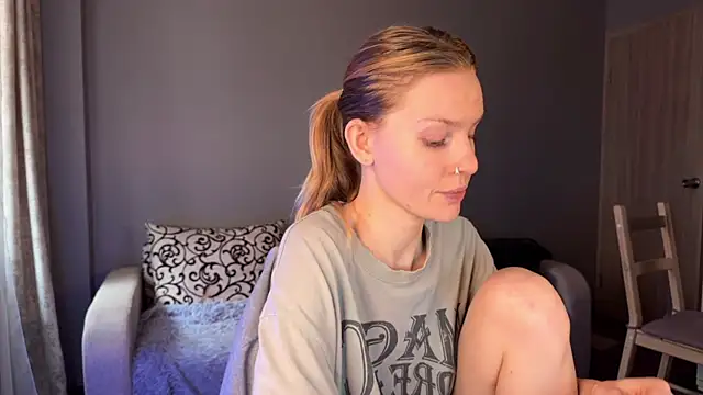 Chanel Gill online show from 09.26.25