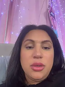 MeghanXO online show from 03.16.25