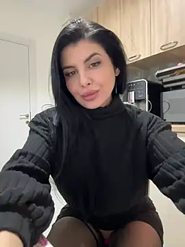 Snapshot of Scarlett-Dream chatting on 02.03.25 Scarlett-Dream online show from 02.03.25