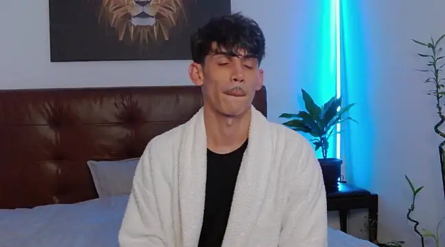 DanielCrush1 online show from 02.20.25