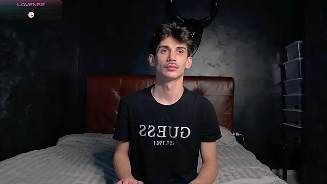 DanielCrush1 online show from 12.23.25