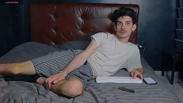DanielCrush1 online show from 05.20.26