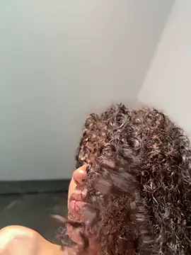 Snapshot of stormyy_ chatting on 11.06.25 stormyy online show from 11.06.25