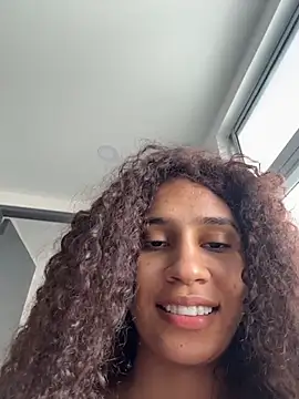 Snapshot of stormyy_ chatting on 11.07.25 stormyy online show from 11.07.25