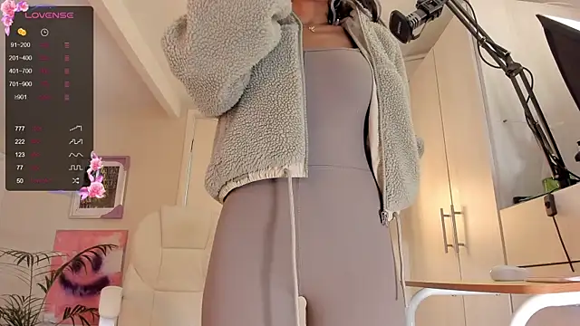 catalinasaiz online show from 01.07.25