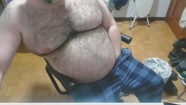 mikeyhotbear online show from 12.19.24