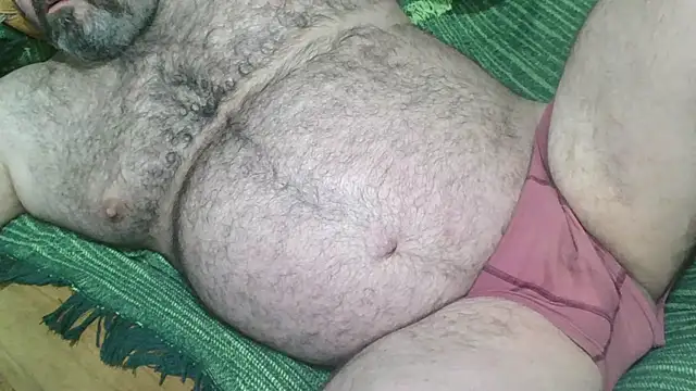 mikeyhotbear online show from 01.11.25