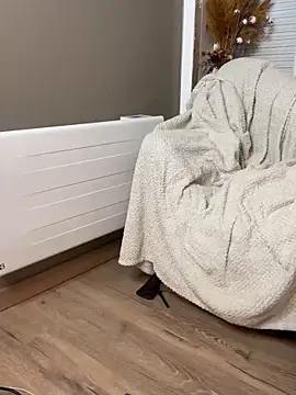 Snapshot of FoxyFrenchy chatting on 03.06.25 FoxyFrenchy online show from 03.06.25