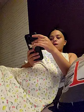 RuggyRackz online show from 11.05.25