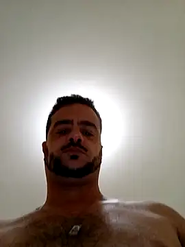 SMOKERBEASTBR online show from 02.19.25