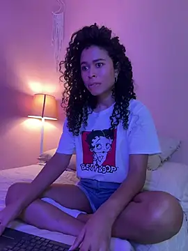 GabriSaenz online show from 12.15.24