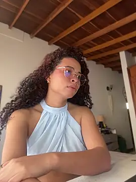 GabriSaenz online show from 05.20.26