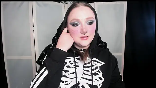 Snapshot of YourDyingBride chatting on 02.18.26 YourDyingBride online show from 02.18.26