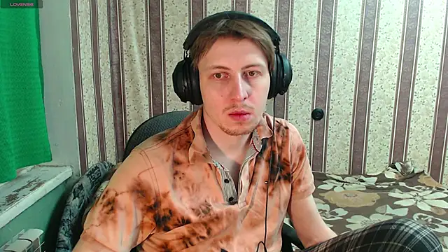 darienlarge online show from 11.25.25