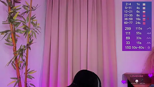 Bella-White online show from 09.18.25