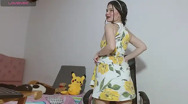 emily littesweet online show from 03.04.25