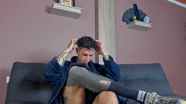 Snapshot of Aron_ford chatting on 01.13.26 Aron ford online show from 01.13.26