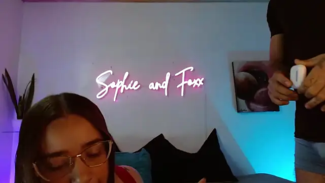 Snapshot of SophieFoxx17 chatting on 05.12.26 SophieFoxx17 online show from 05.12.26