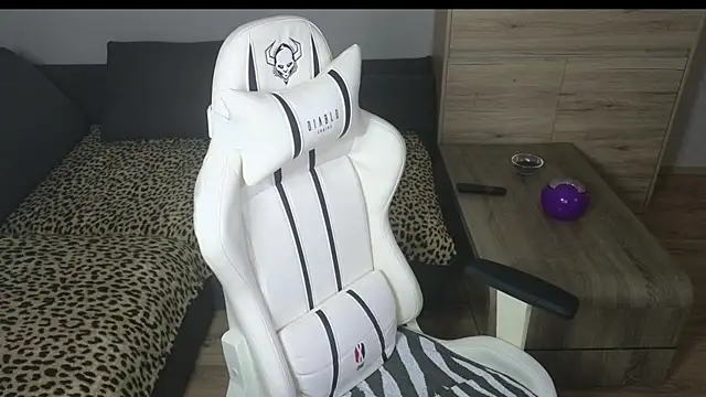 MolligSpielle online show from 01.01.25