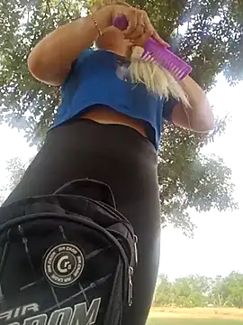 Snapshot of Nicolle_Milf chatting on 03.03.25 Nicolle Milf online show from 03.03.25