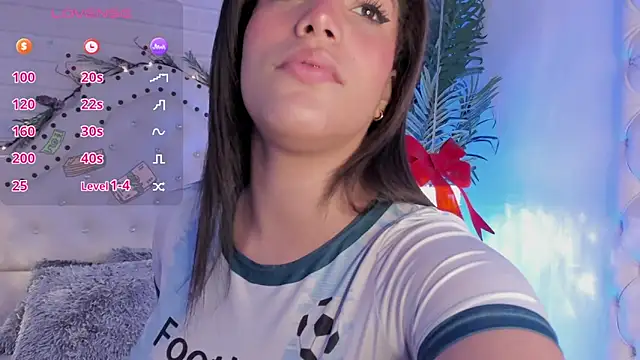 Snapshot of _Eurekaa_ chatting on 12.05.24 Eurekaa online show from 12.05.24