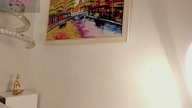 Snapshot of _Eurekaa_ chatting on 02.09.25 Eurekaa online show from 02.09.25