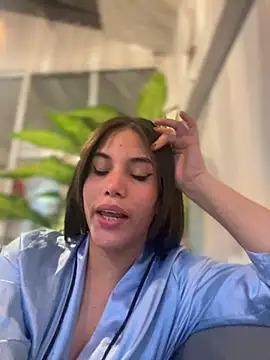 Snapshot of _Eurekaa_ chatting on 03.23.25 Eurekaa online show from 03.23.25