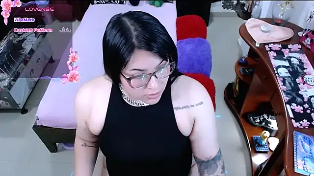 Snapshot of lufek23 chatting on 03.04.25 lufek23 online show from 03.04.25