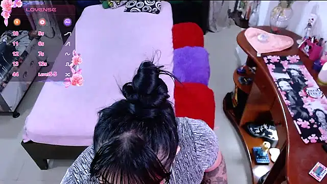 Snapshot of lufek23 chatting on 03.07.25 lufek23 online show from 03.07.25