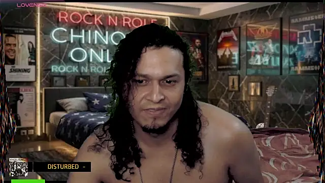 Snapshot of chino_roz chatting on 06.07.26 chino roz online show from 06.07.26