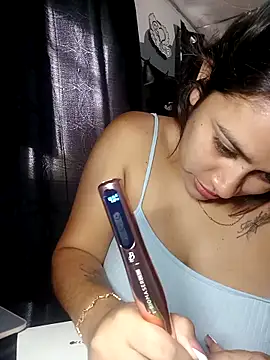 Latina sexy1 online show from 02.24.26